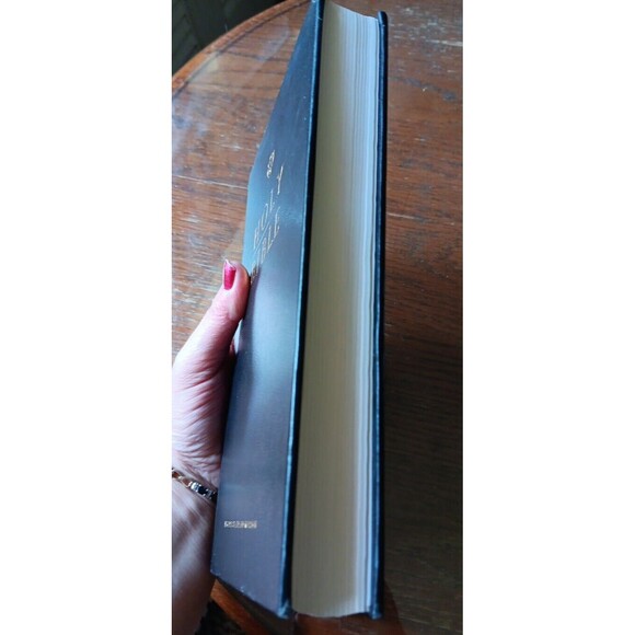 Holy Bible English Standard Version - ESV  Black (Hardcover 2016) Crossway VG - Picture 5 of 16